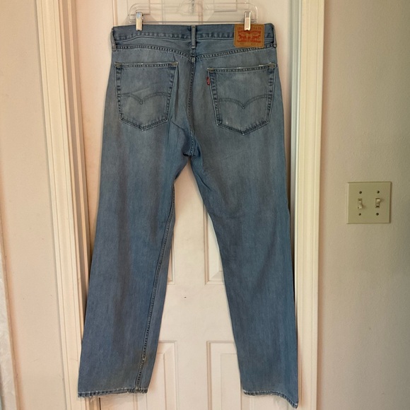Levi’s 505 Jeans, Men’s 36” x 32”, Well Loved, Well Worn with Prefect Fraying. - Picture 6 of 16